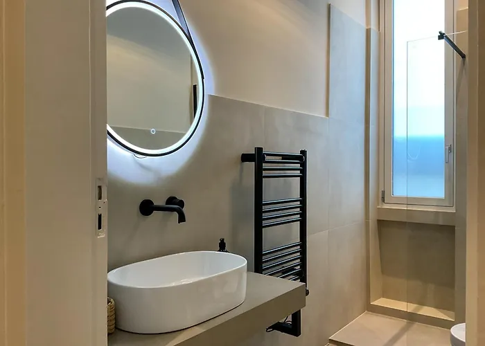 Bed & Breakfast Maison Ines Luxury 4*